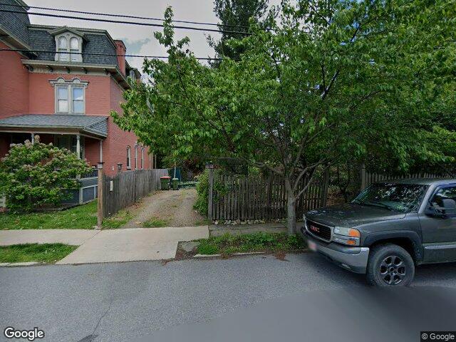 908 vine ave, williamsport,  PA 17701