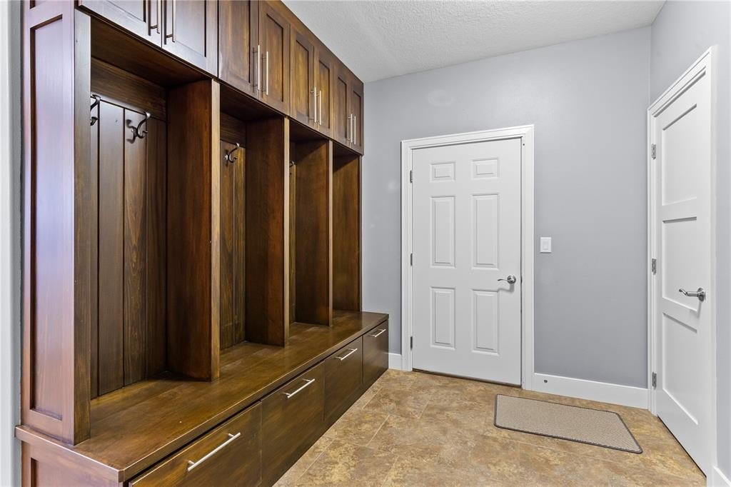 1350 huntington hills dr, marion,  IA 52302