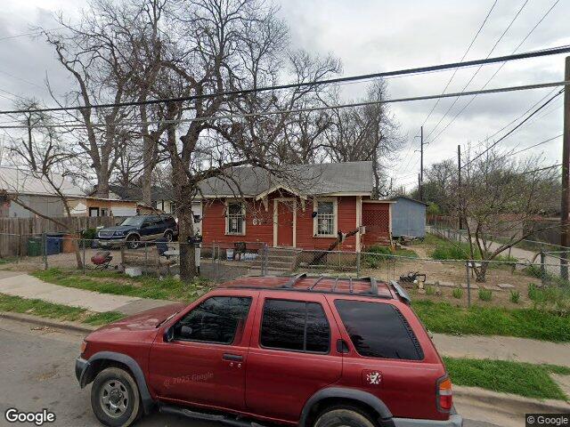 67 anthony st, austin,  TX 78702