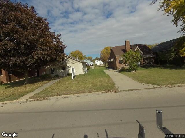 1124 e main st, streator,  IL 61364