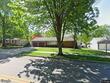 3305 w 71st st, prairie village,  KS 66208