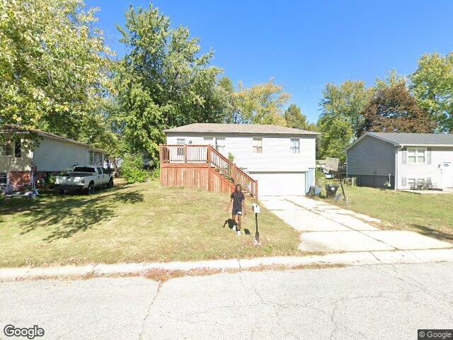 19224 e 5th terrace ct n, independence,  MO 64056