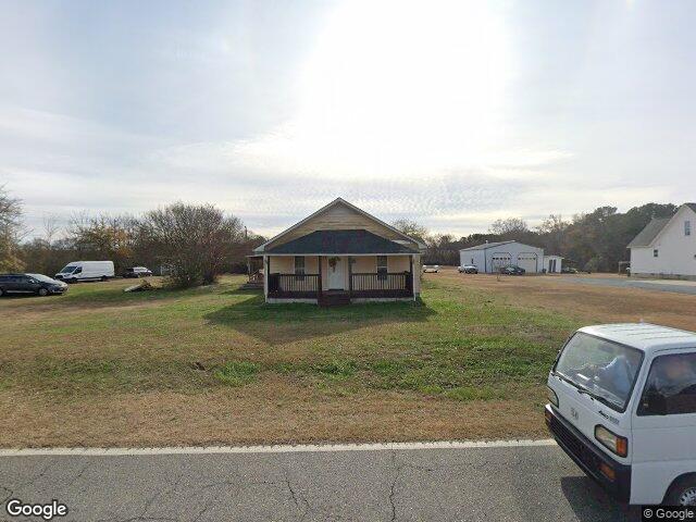 562 old dam rd, selma,  NC 27576