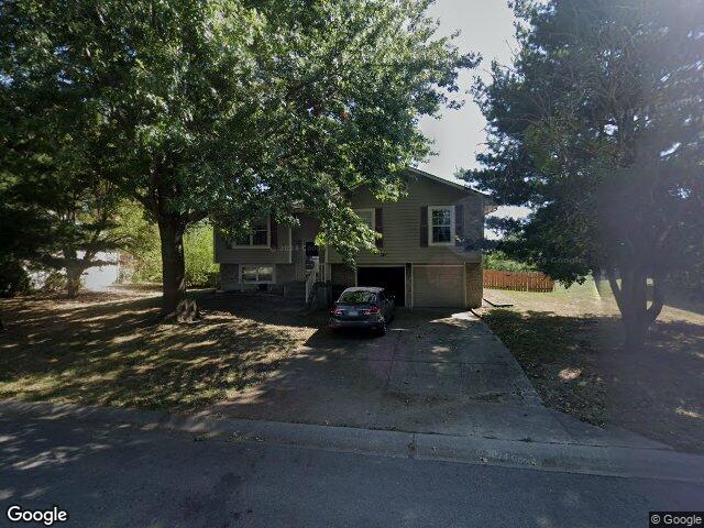 503 broadway st, grain valley,  MO 64029