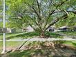 9614 lee blvd, leawood,  KS 66206