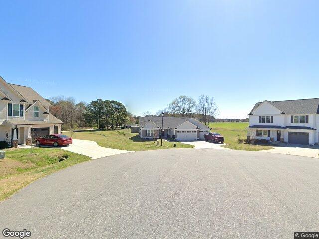 123 agriculture st, benson,  NC 27504