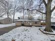 2102 s claremont ave, independence,  MO 64052