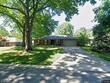 8128 juniper dr, prairie village,  KS 66208