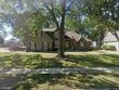 1028 se bordner dr, lees summit,  MO 64081