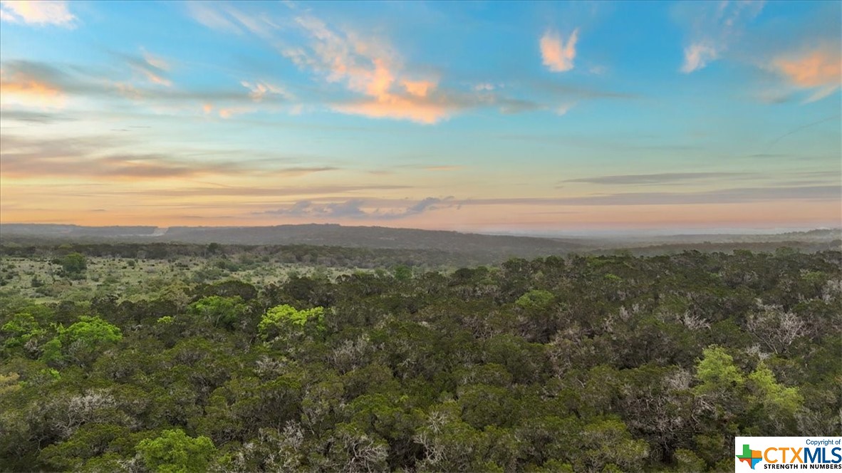 1147 taylor ranch road, wimberley,  TX 78676