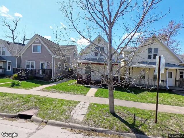 1322 j st sw, cedar rapids,  IA 52404