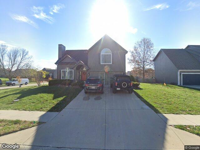 7915 ne 111th ter, kansas city,  MO 64157