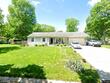 6204 hedges ave, raytown,  MO 64133