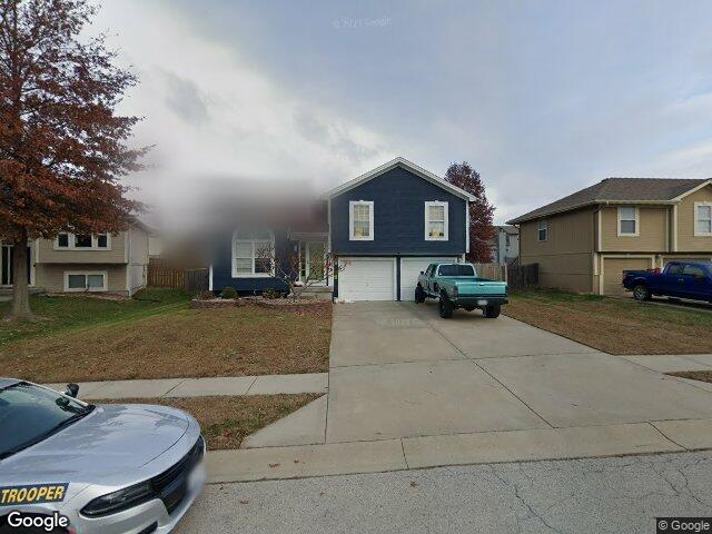 104 spinnaker dr, smithville,  MO 64089