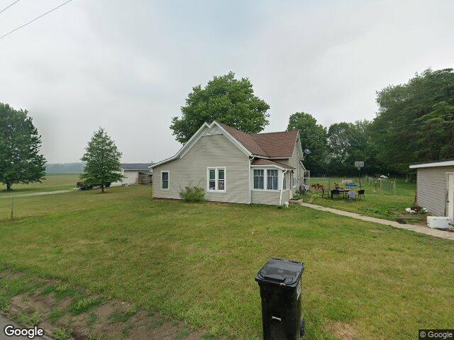 19052 15th rd, culver,  IN 46511