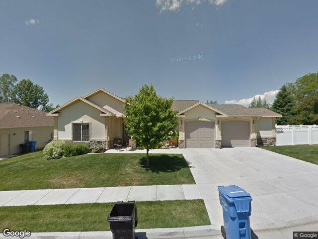 35 chateau way, smithfield,  UT 84335
