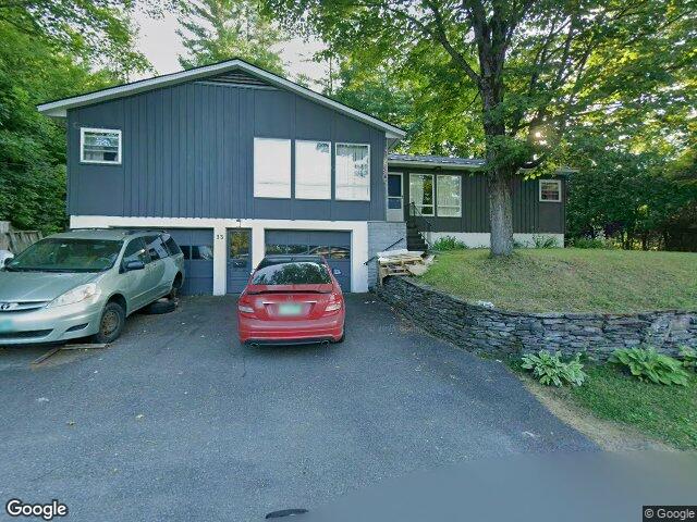 33 thomas st, barre,  VT 05641