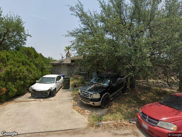 9648 mallard loop, laredo,  TX 78045