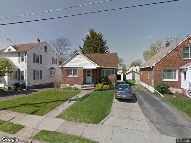 29 spruce st, johnson city,  NY 13790