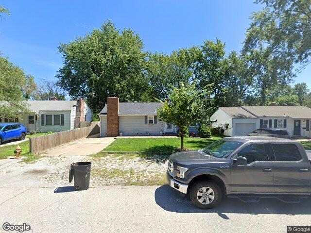1715 n dodgion ave, independence,  MO 64050