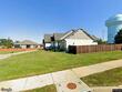 825 se shamrock ln, blue springs,  MO 64014