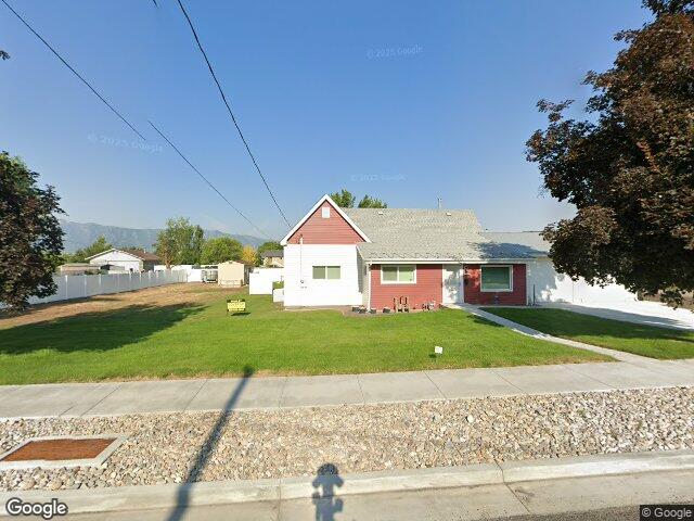 553 center ave, logan,  UT 84321