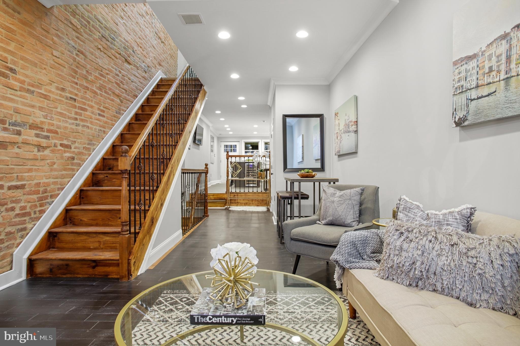 444 grindall st, baltimore,  MD 21230