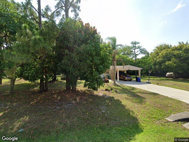 5852 se wesley ave, stuart,  FL 34997