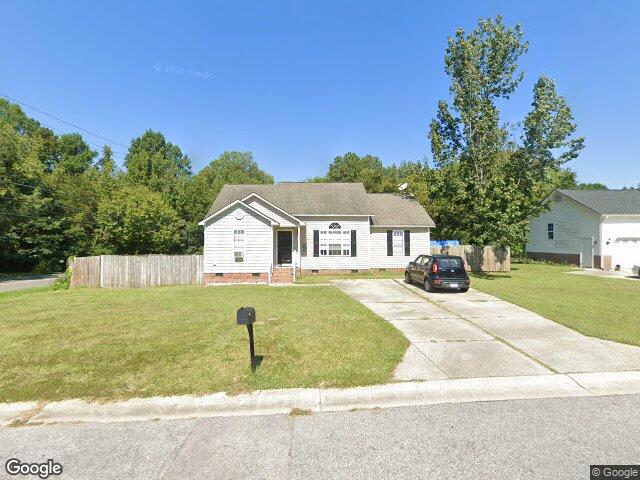 101 thompson dr, selma,  NC 27576