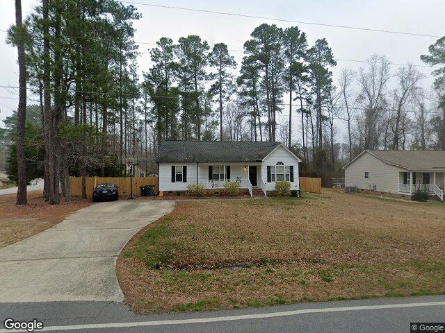 913 e sanders st, four oaks,  NC 27524