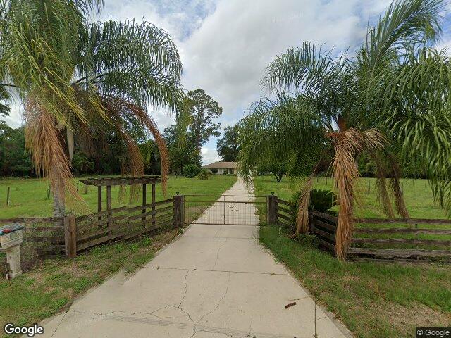 11036 county road 229, oxford,  FL 34484