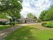 4301 e red bridge rd, kansas city,  MO 64137