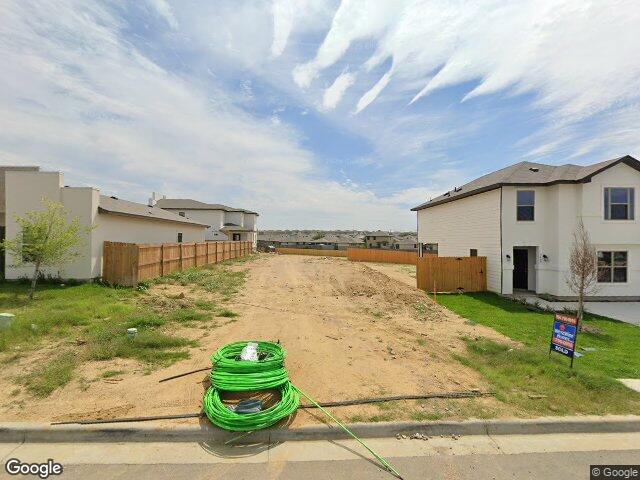 3411 jorge sosa dr, laredo,  TX 78046