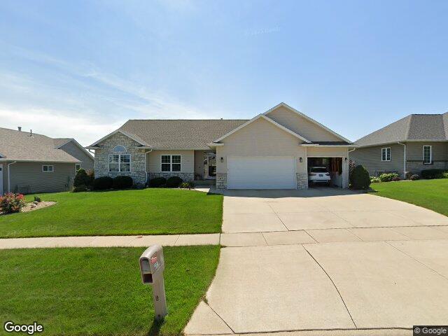 4035 monarch ave, marion,  IA 52302