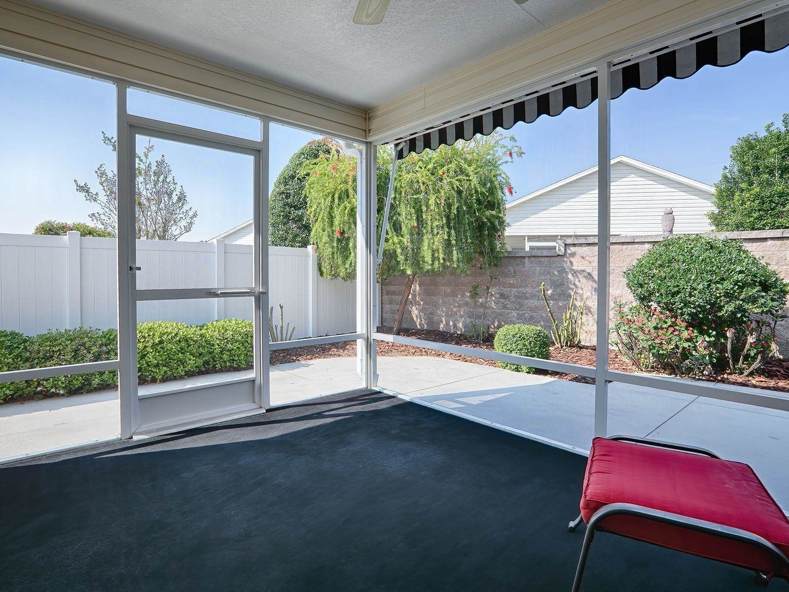 2498 yalaha ave, the villages,  FL 32162