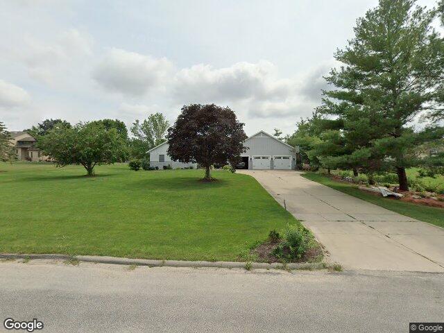 5843 wells ln, cedar rapids,  IA 52411