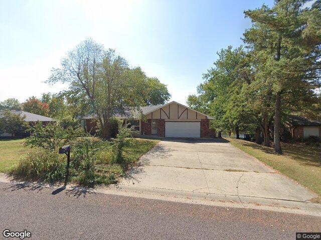 302 n cedar lake dr w, columbia,  MO 65203