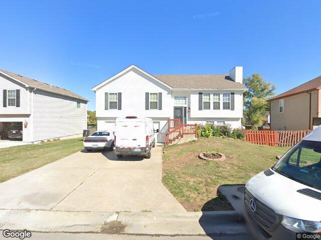 11008 cleveland ave, kansas city,  KS 66109