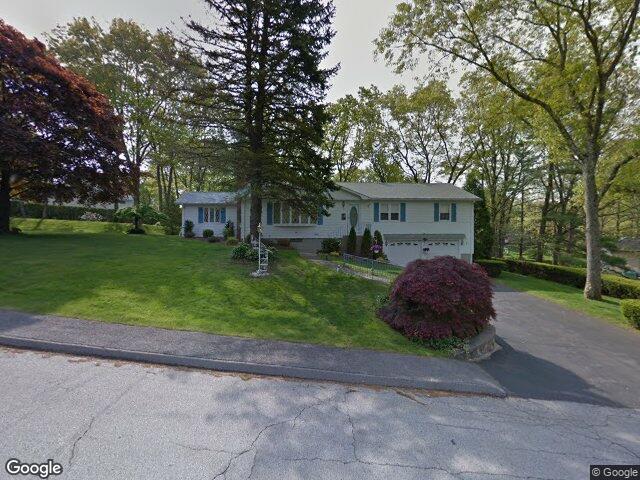 28 wisteria dr, coventry,  RI 02816