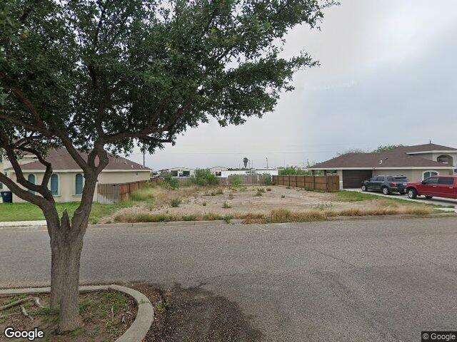2626 las cimas dr, eagle pass,  TX 78852