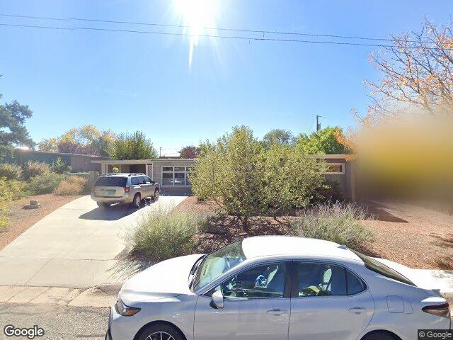 208 alta vista st, santa fe,  NM 87505