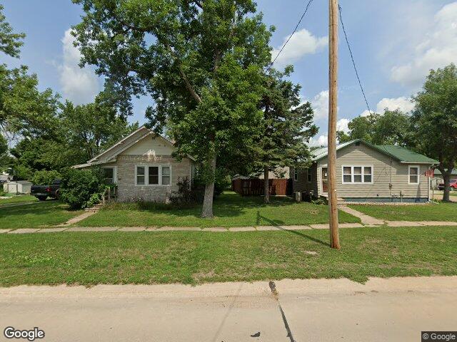 206 main st, center point,  IA 52213