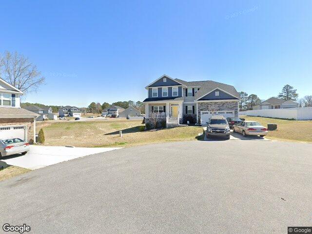 52 heirloom ct, benson,  NC 27504