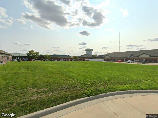 425 colton cir ne, cedar rapids,  IA 52402