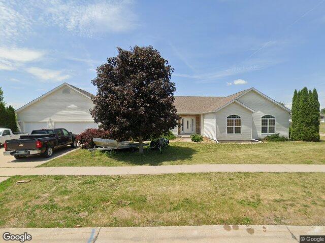 2704 belle st sw, cedar rapids,  IA 52404
