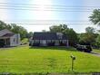 5001 emery ave, kansas city,  MO 64136