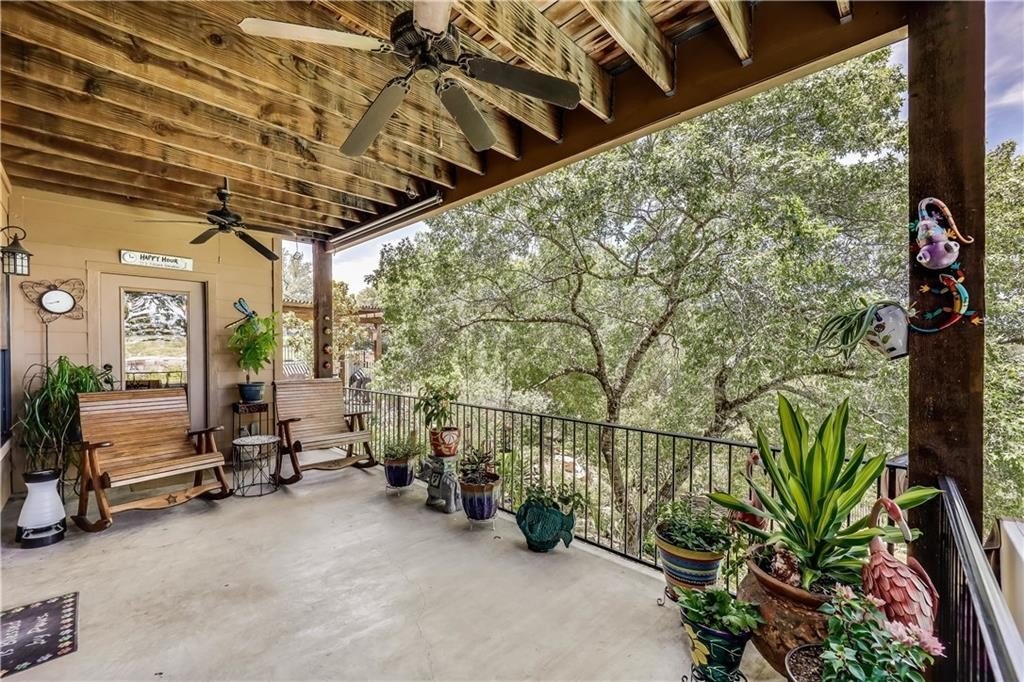 21010 n ridge st, lago vista,  TX 78645