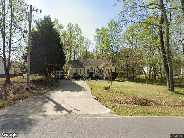 687 w watson rd, benson,  NC 27504