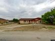 3843 doe ln, eagle pass,  TX 78852