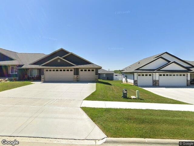 3506 goldfinch ct sw, cedar rapids,  IA 52404